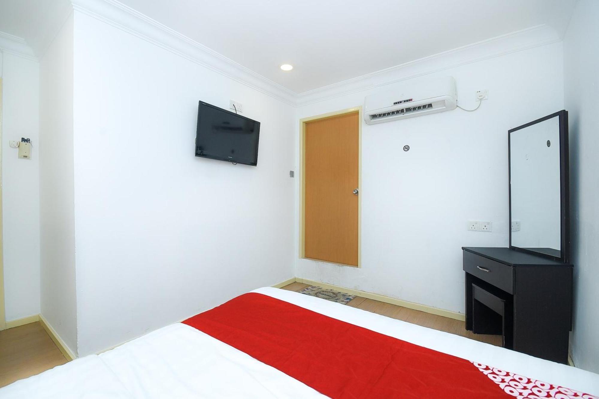 Oyo 90820 River Inn Miri Luaran gambar