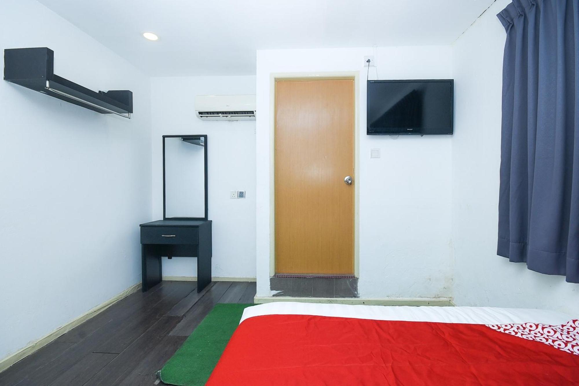 Oyo 90820 River Inn Miri Luaran gambar