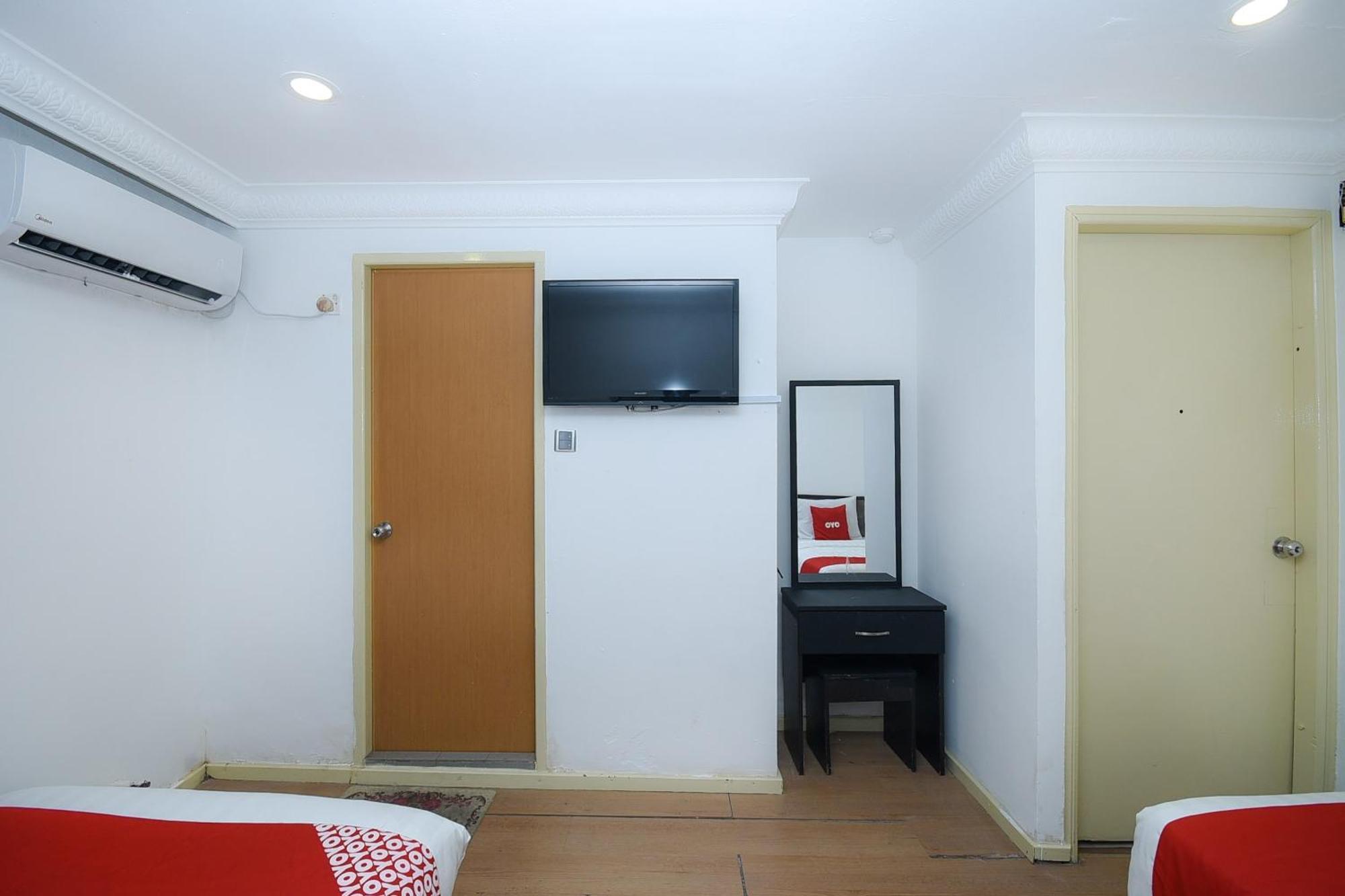 Oyo 90820 River Inn Miri Luaran gambar