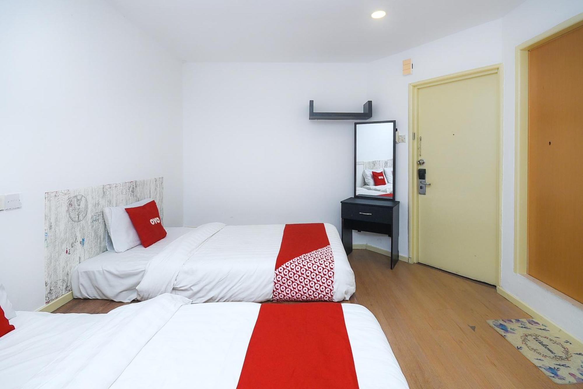 Oyo 90820 River Inn Miri Luaran gambar