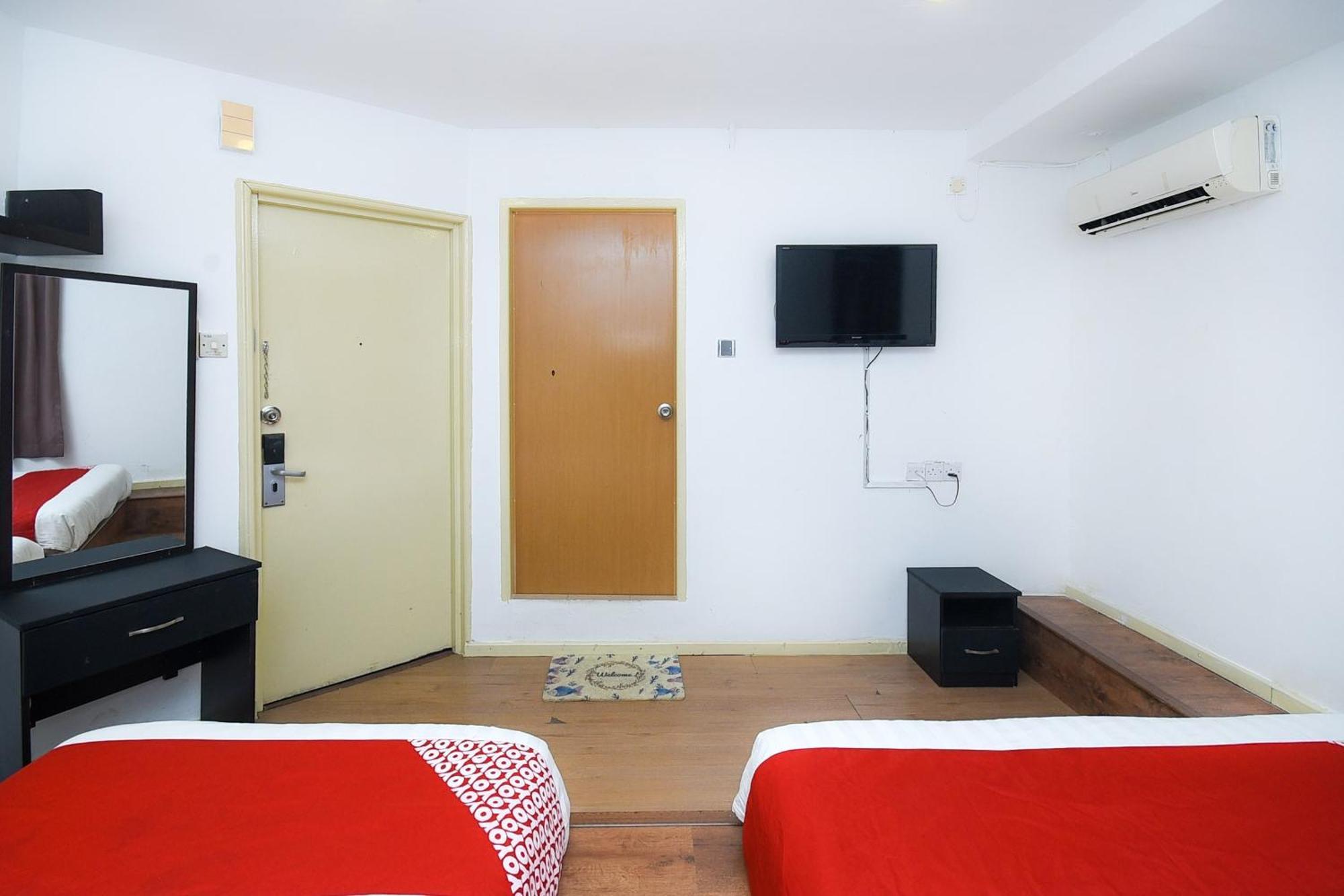 Oyo 90820 River Inn Miri Luaran gambar